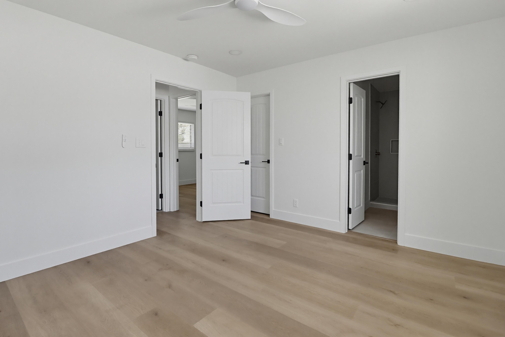 Virtual tour photo 31 of 38 for 4822 Doliva Dr