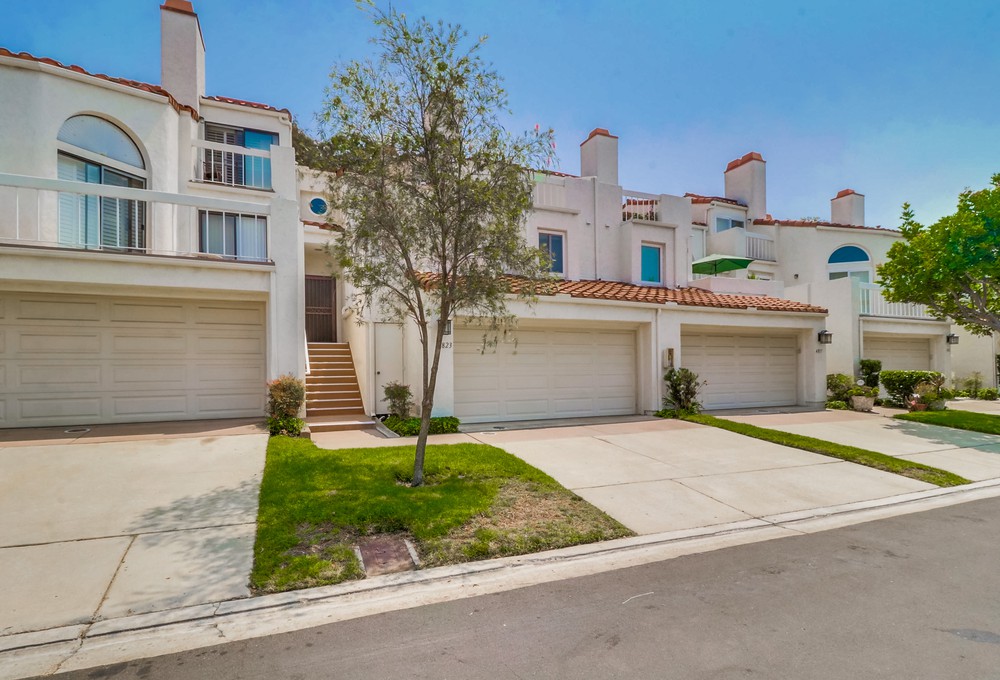 Virtual tour photo 1 of 58 for 4823 Valdina Way