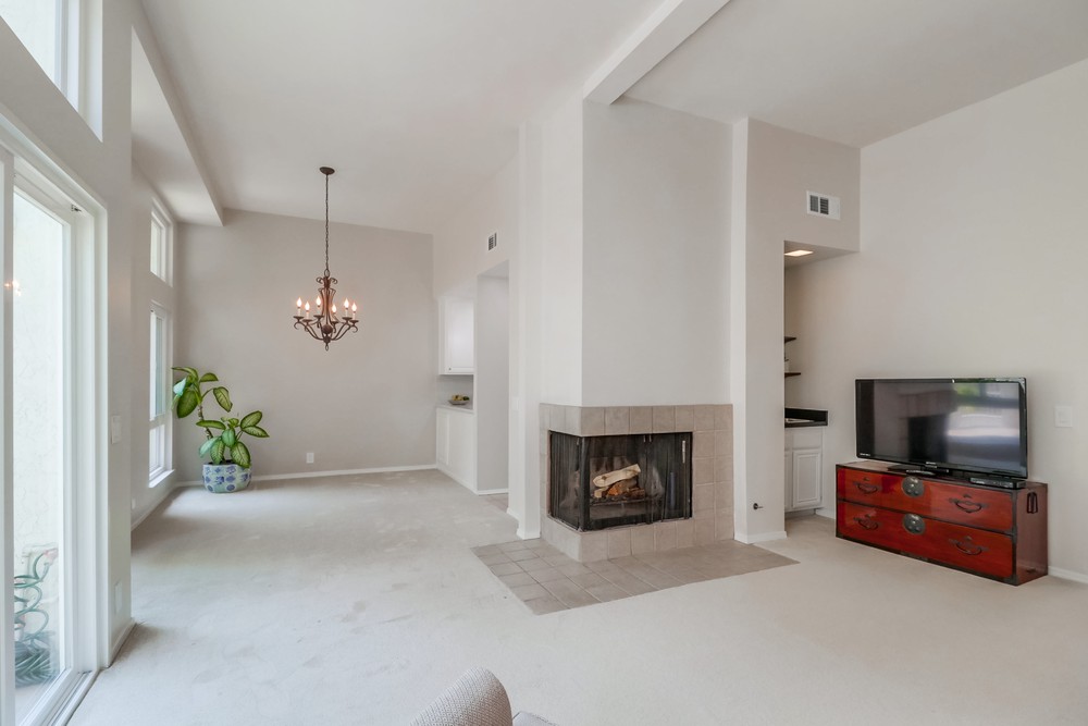 Virtual tour photo 10 of 58 for 4823 Valdina Way