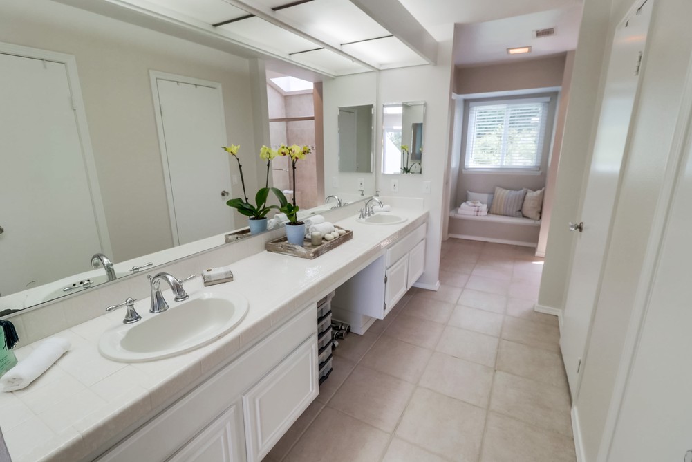 Virtual tour photo 32 of 58 for 4823 Valdina Way
