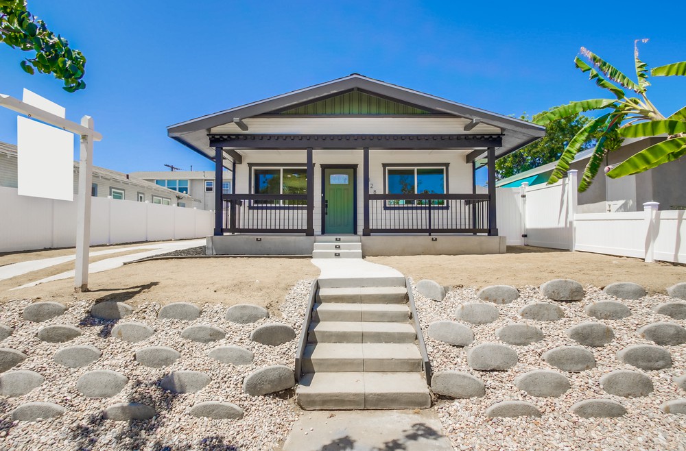 Virtual tour photo 1 of 74 for 4828 33rd St