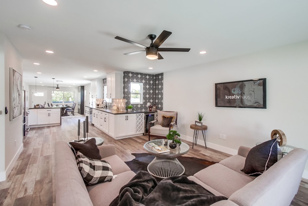 Virtual tour photo 18 of 74 for 4828 33rd St