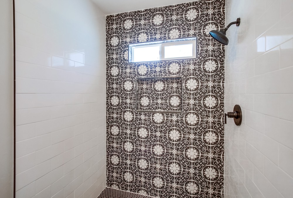 Virtual tour photo 34 of 74 for 4828 33rd St