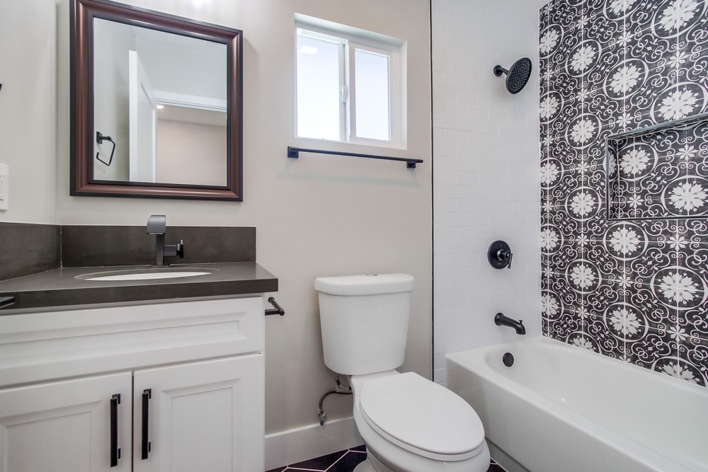 Virtual tour photo 42 of 74 for 4828 33rd St