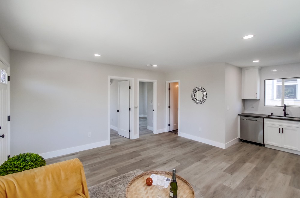 Virtual tour photo 61 of 74 for 4828 33rd St