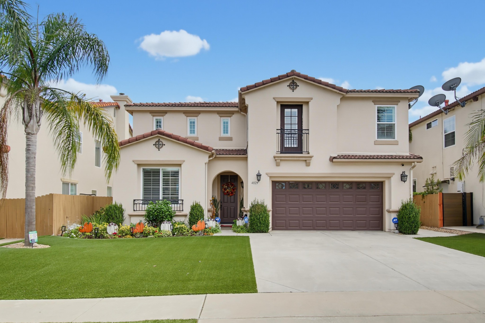 Virtual tour photo 1 of 60 for 4829 Sea Water Ln