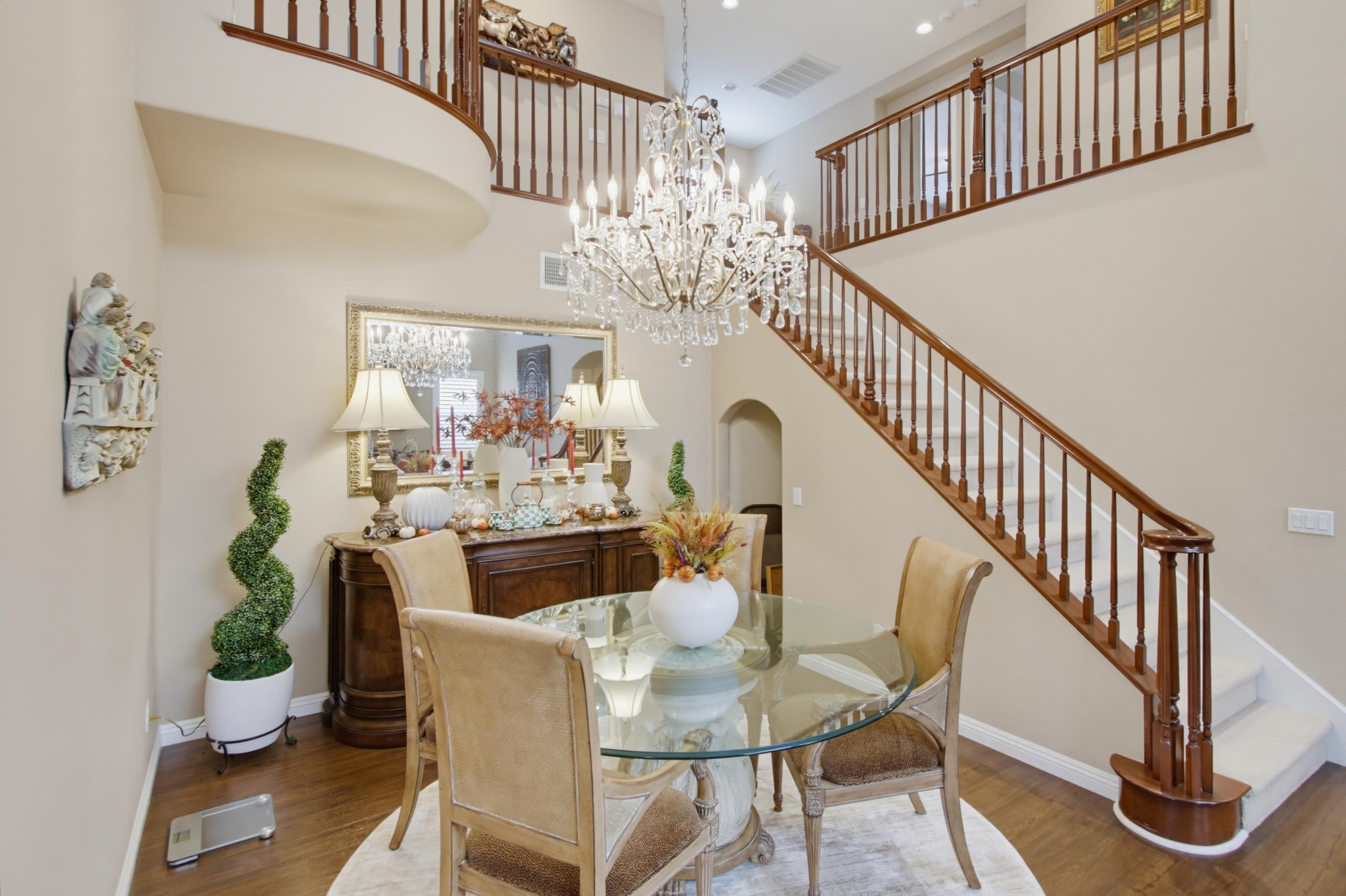 Virtual tour photo 10 of 60 for 4829 Sea Water Ln