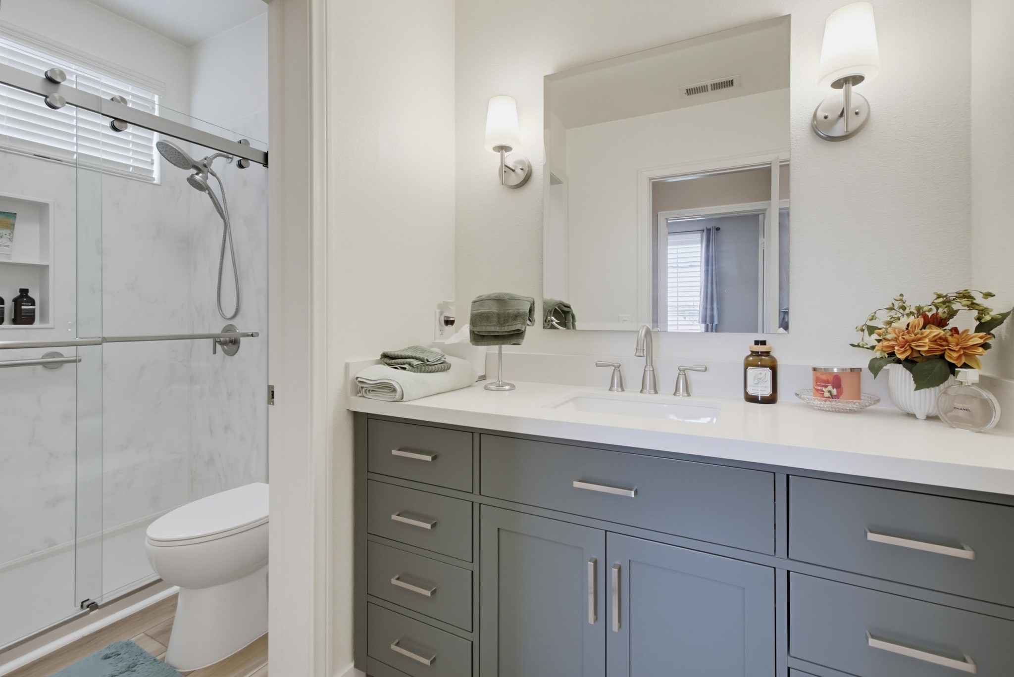 Virtual tour photo 20 of 60 for 4829 Sea Water Ln