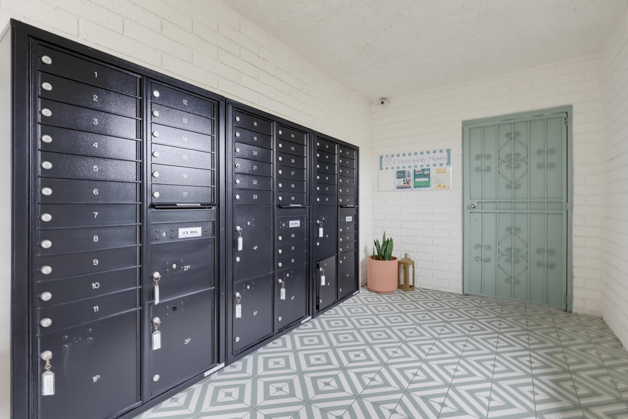 Virtual tour photo 14 of 76 for 4829 W 120th St