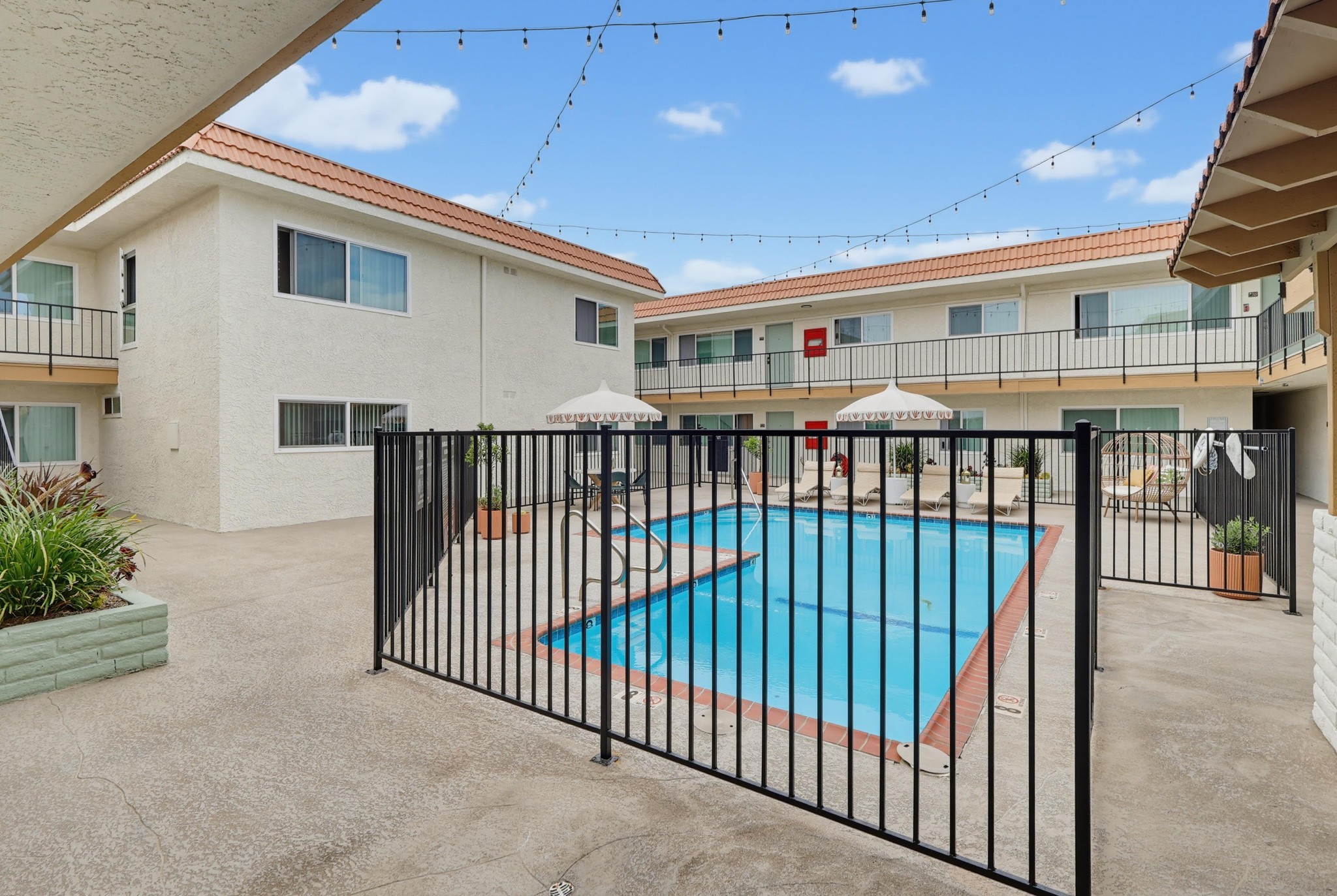 Virtual tour photo 39 of 76 for 4829 W 120th St