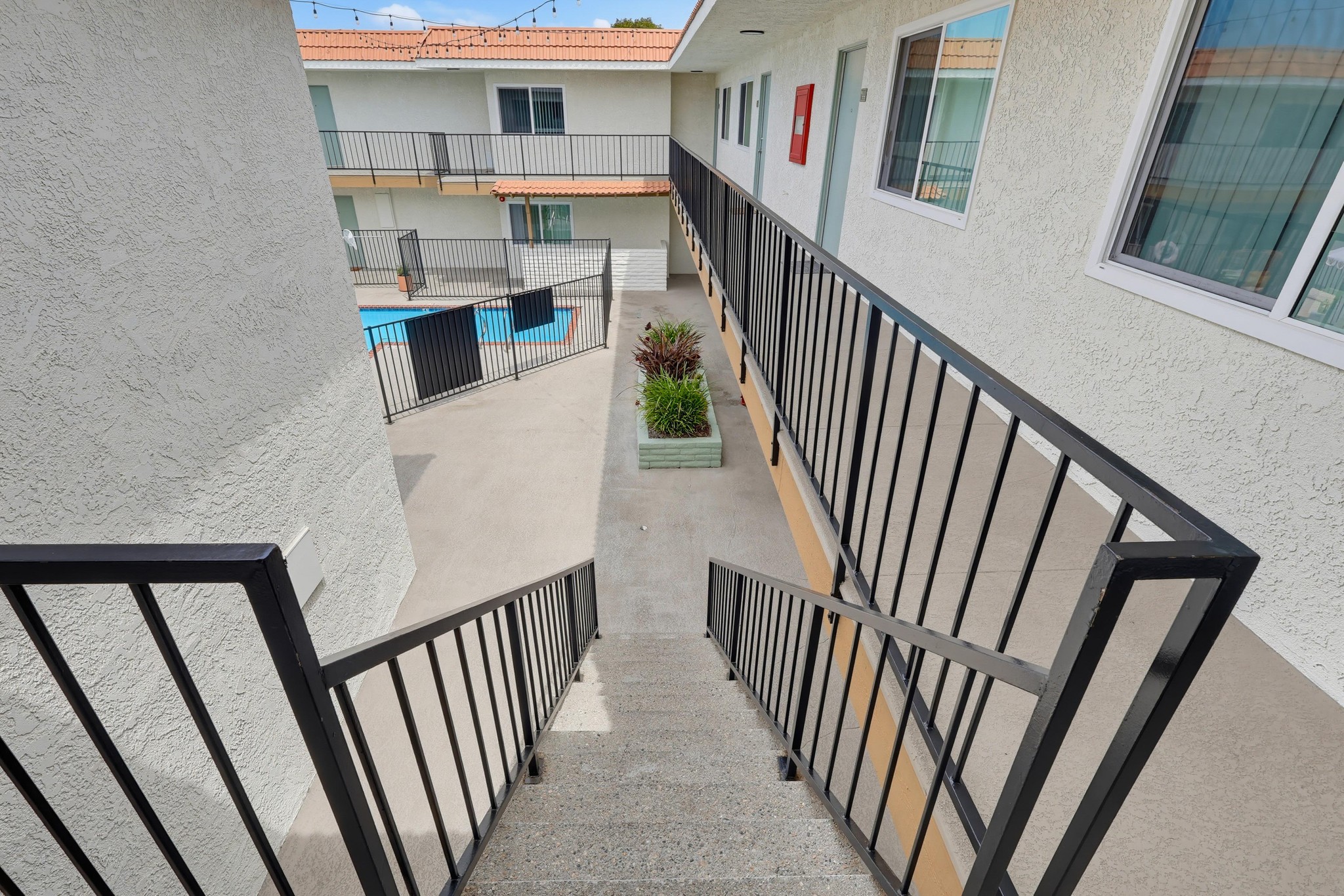 Virtual tour photo 41 of 76 for 4829 W 120th St