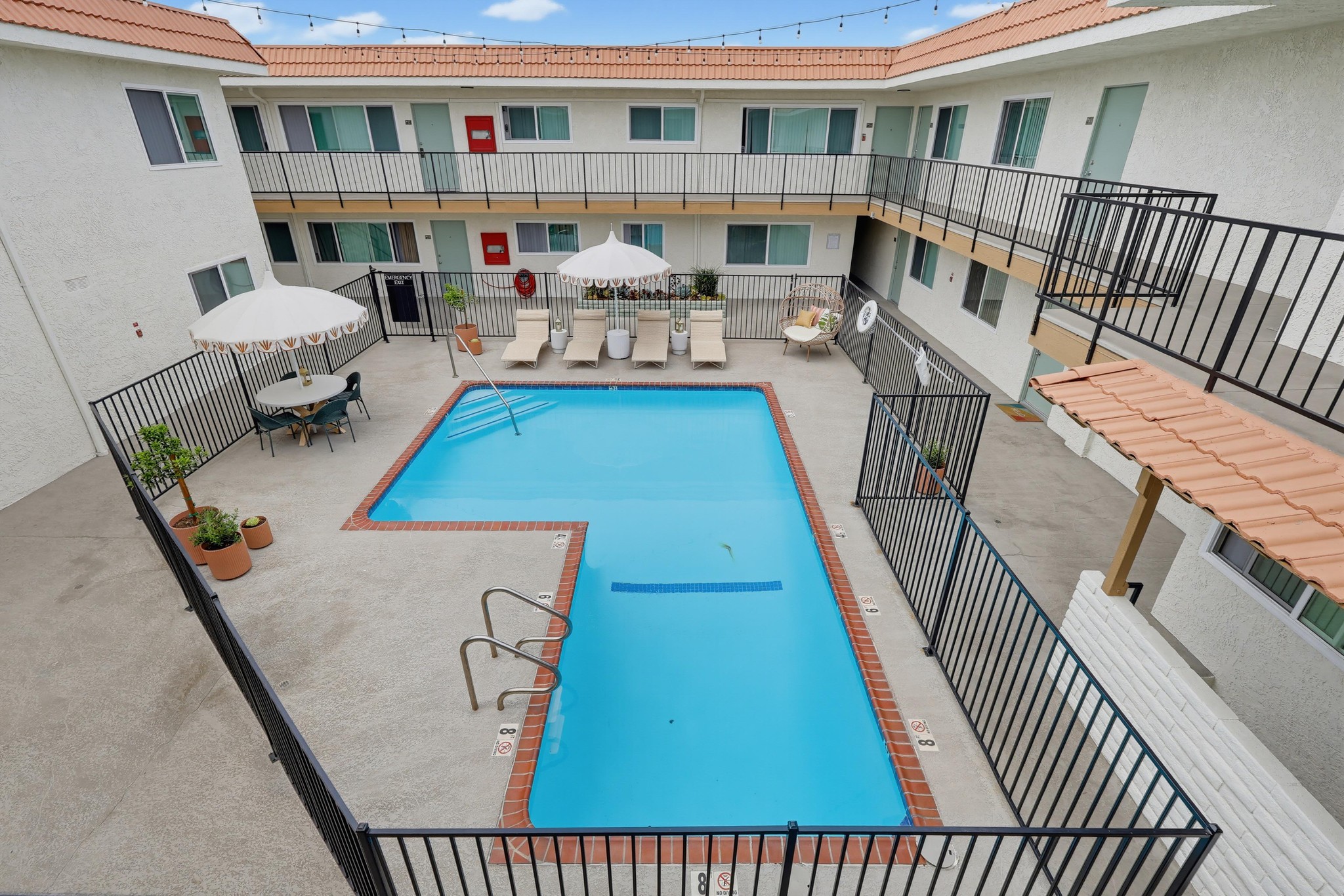 Virtual tour photo 44 of 76 for 4829 W 120th St