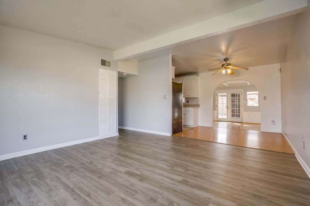 Virtual tour photo 8 of 42 for 4831 Conrad Ave