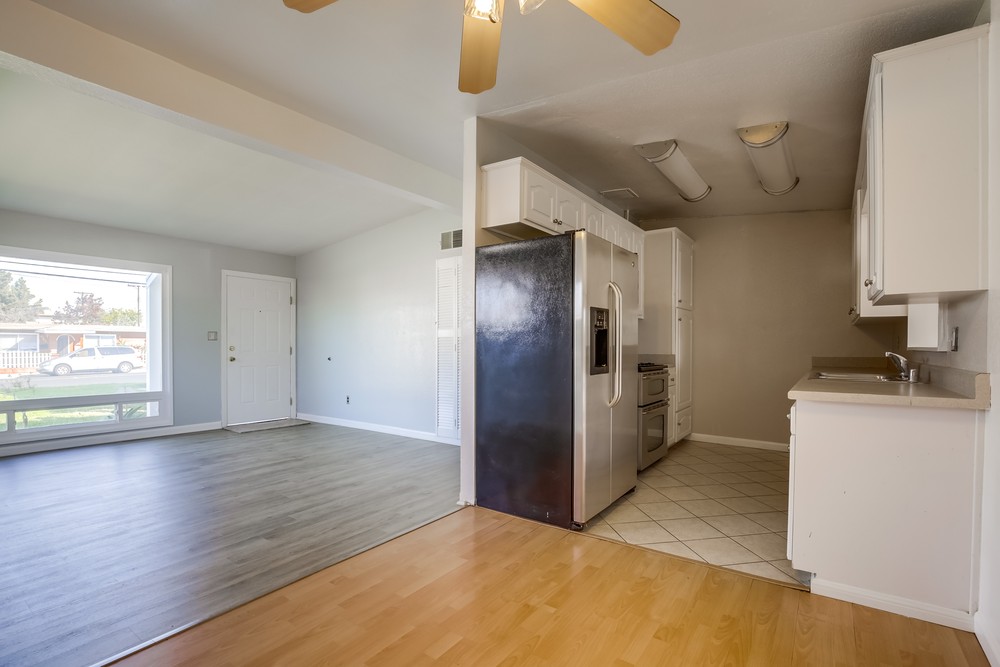 Virtual tour photo 13 of 42 for 4831 Conrad Ave