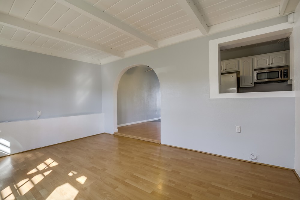 Virtual tour photo 16 of 42 for 4831 Conrad Ave