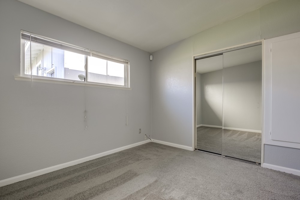 Virtual tour photo 27 of 42 for 4831 Conrad Ave