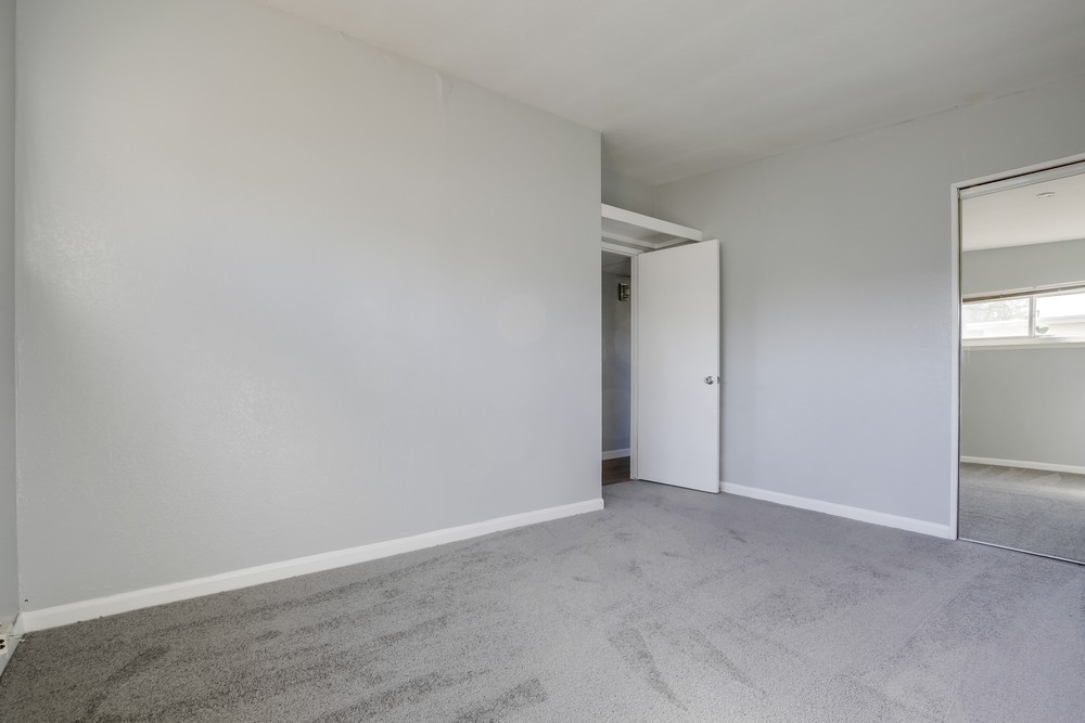 Virtual tour photo 32 of 42 for 4831 Conrad Ave