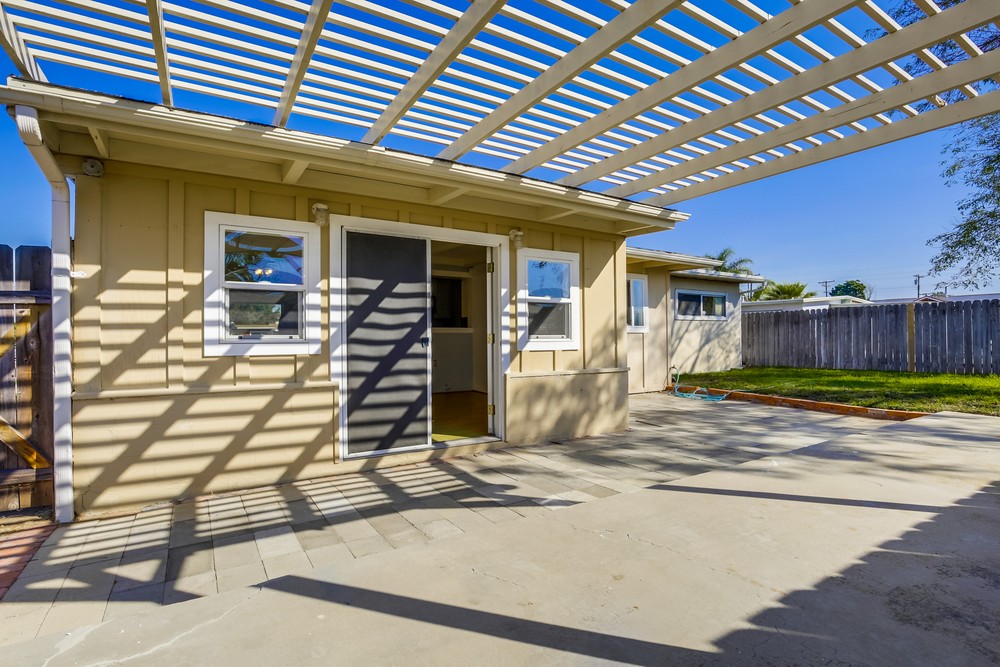Virtual tour photo 38 of 42 for 4831 Conrad Ave