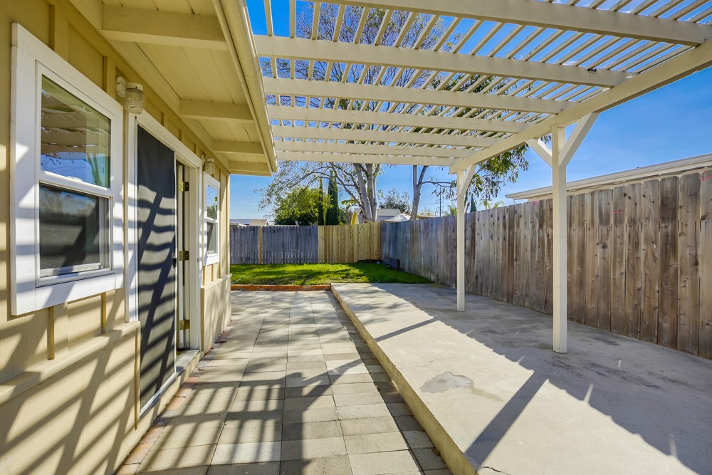 Virtual tour photo 40 of 42 for 4831 Conrad Ave