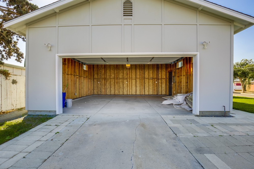 Virtual tour photo 43 of 42 for 4831 Conrad Ave