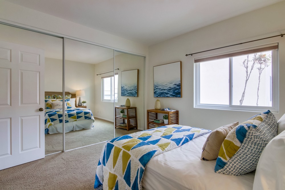 Virtual tour photo 25 of 34 for 4832 Bermuda Ave