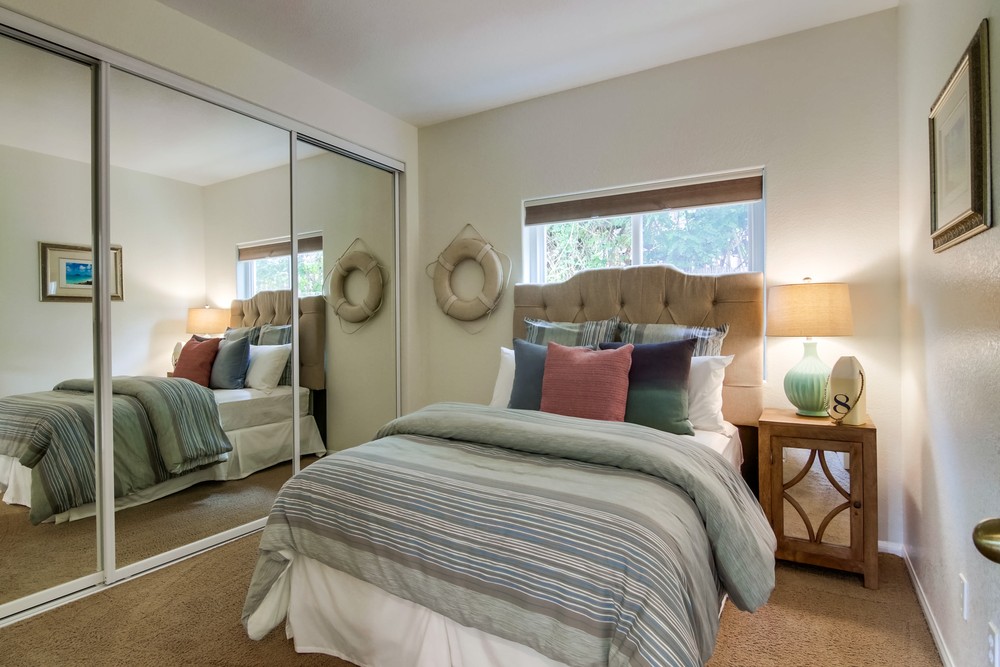 Virtual tour photo 29 of 34 for 4832 Bermuda Ave