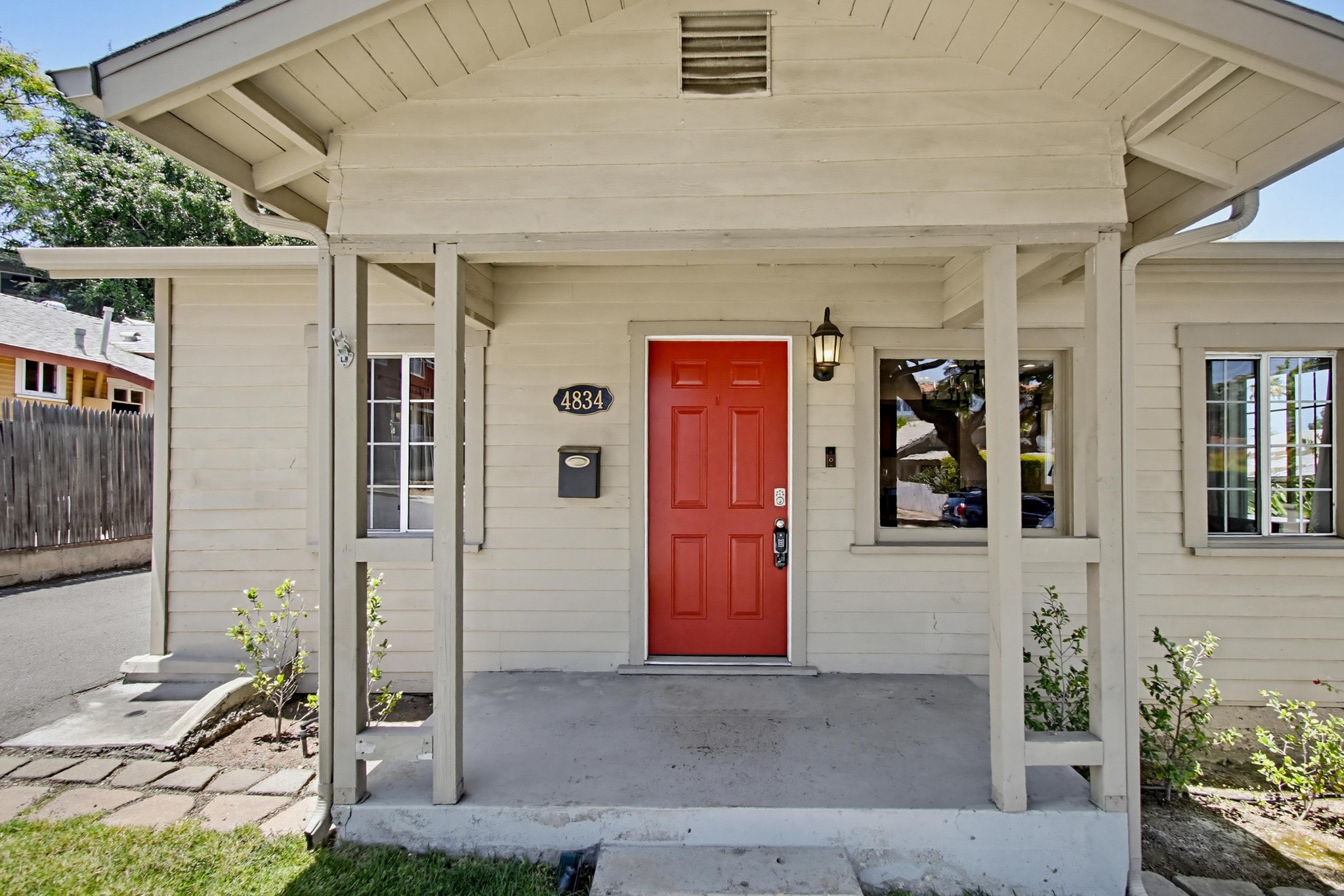 Virtual tour photo 5 of 45 for 4834 Schuyler Ave
