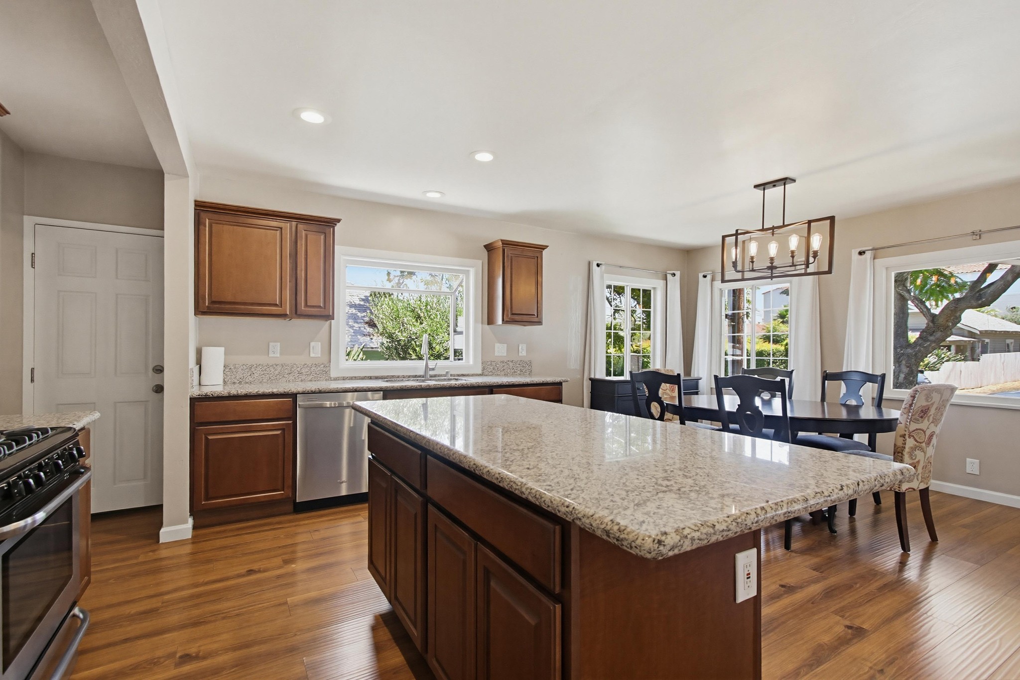Virtual tour photo 15 of 45 for 4834 Schuyler Ave