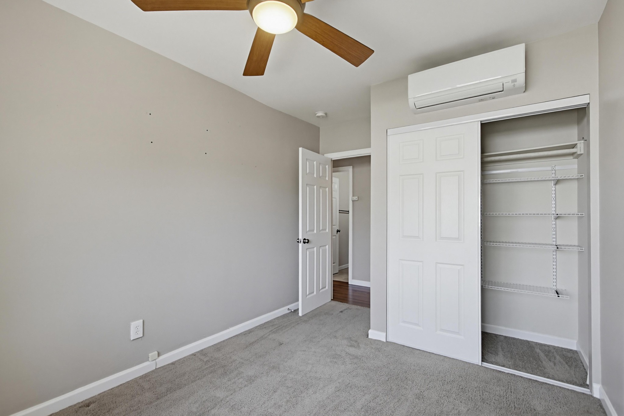 Virtual tour photo 19 of 45 for 4834 Schuyler Ave