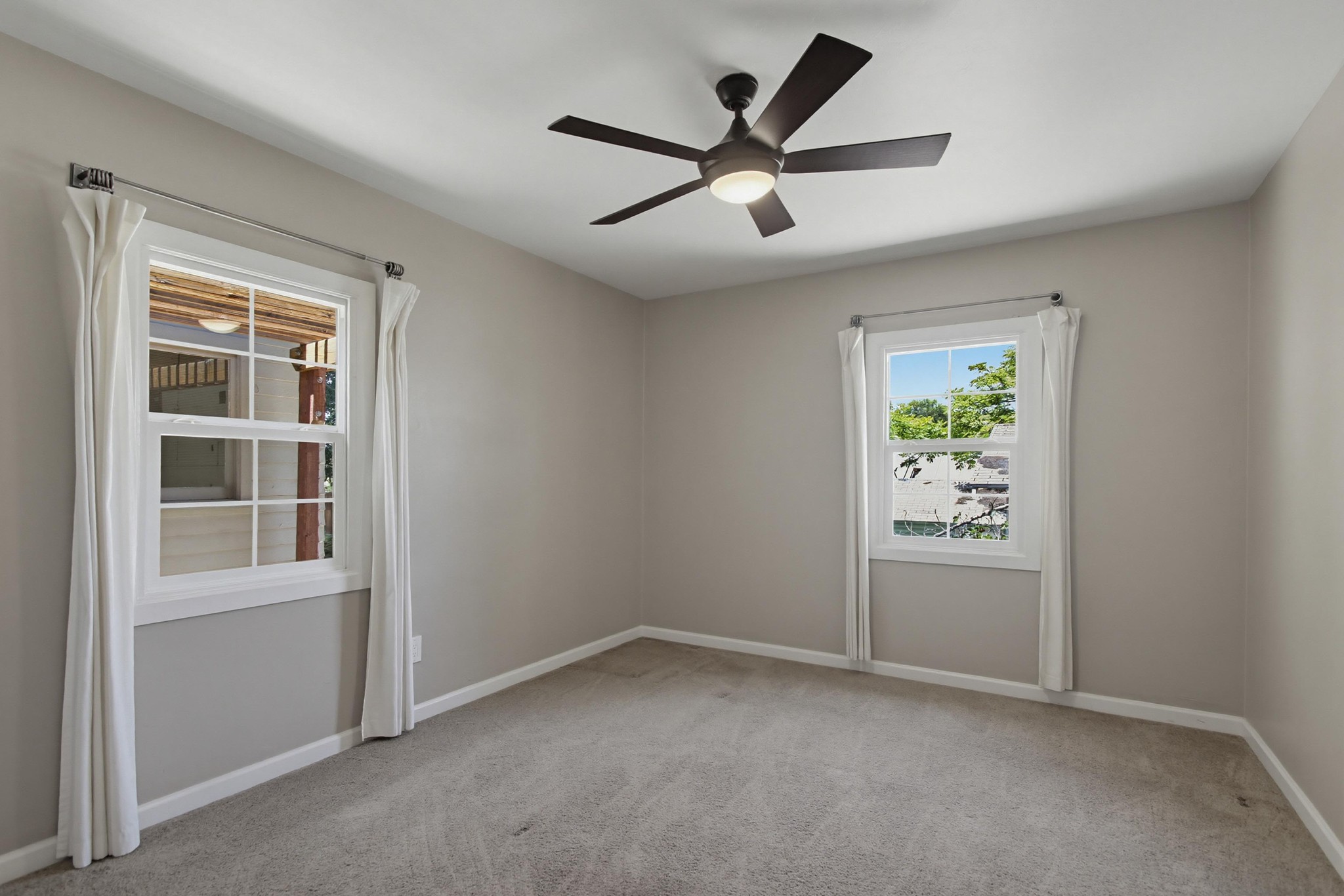 Virtual tour photo 20 of 45 for 4834 Schuyler Ave