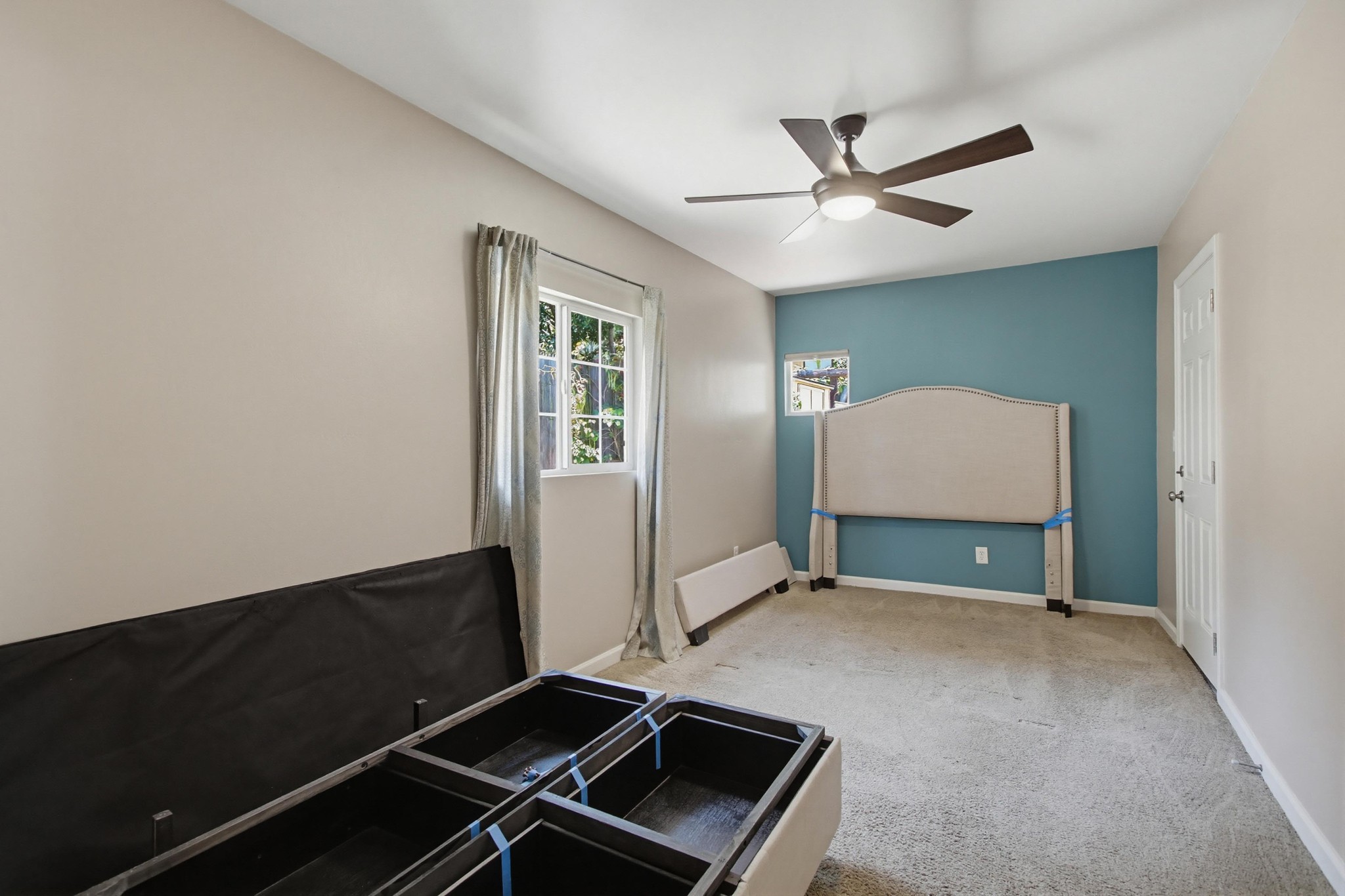Virtual tour photo 23 of 45 for 4834 Schuyler Ave