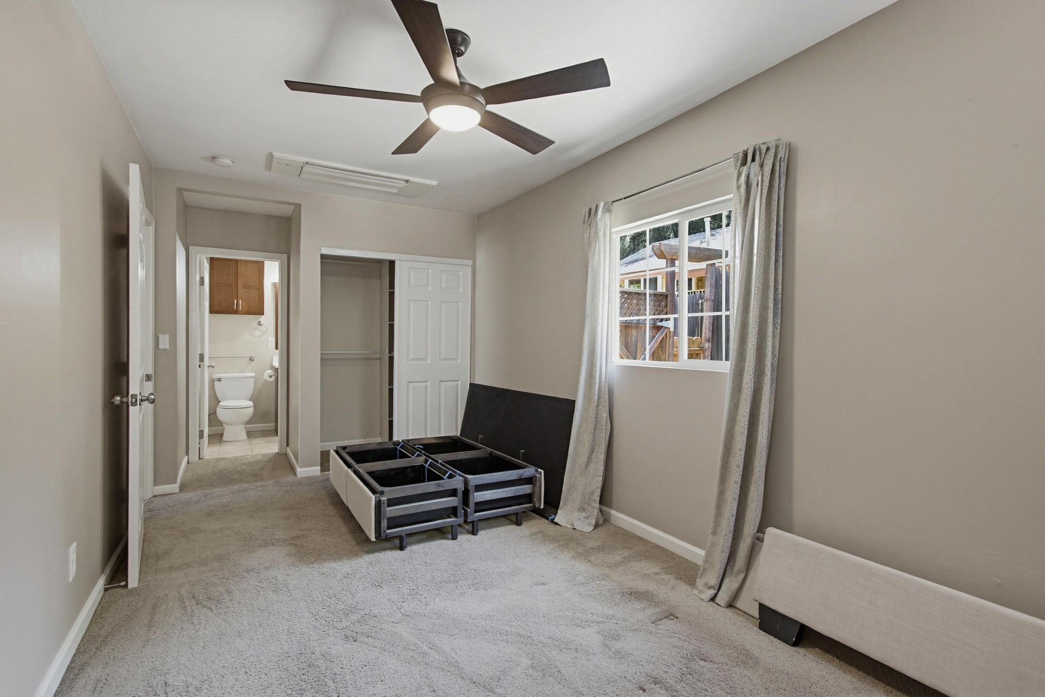 Virtual tour photo 24 of 45 for 4834 Schuyler Ave