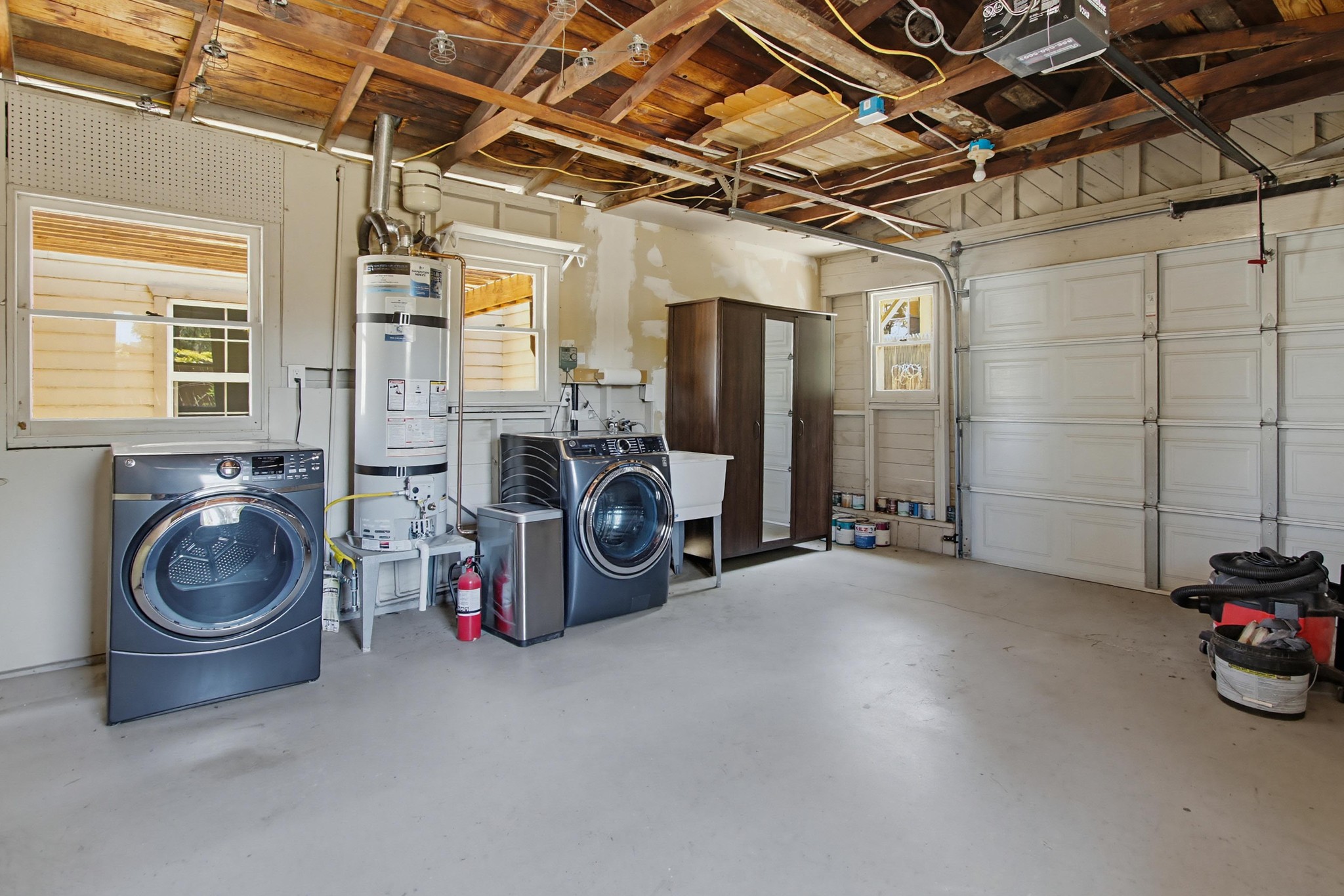 Virtual tour photo 30 of 45 for 4834 Schuyler Ave