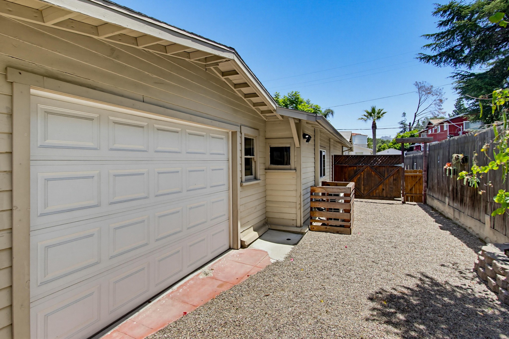 Virtual tour photo 34 of 45 for 4834 Schuyler Ave