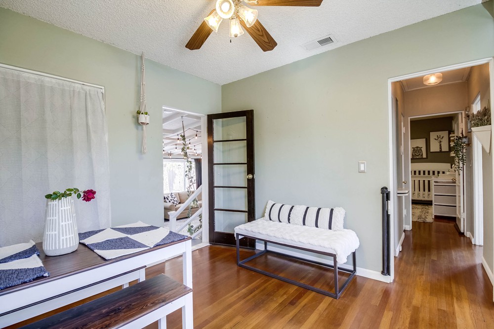 Virtual tour photo 23 of 60 for 4837 Castle Ave