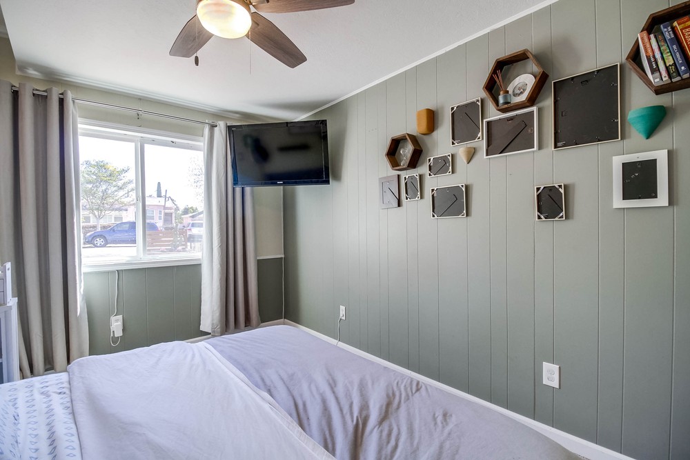 Virtual tour photo 34 of 60 for 4837 Castle Ave