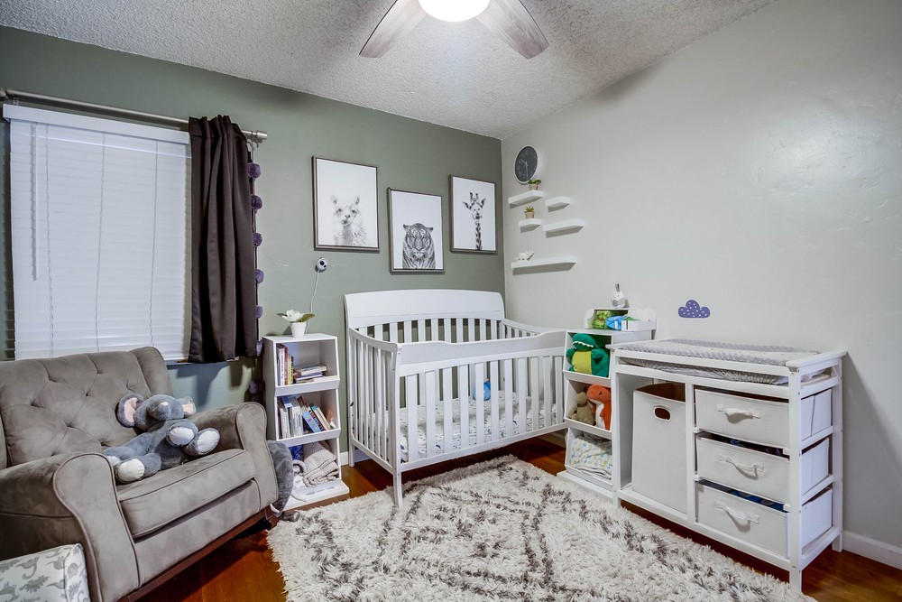 Virtual tour photo 38 of 60 for 4837 Castle Ave