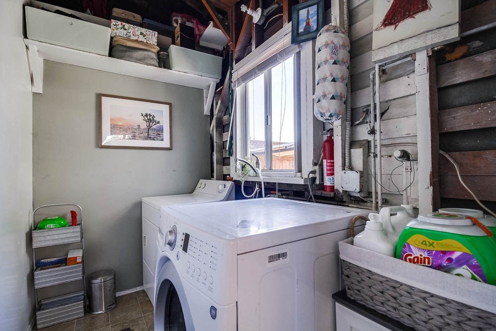 Virtual tour photo 41 of 60 for 4837 Castle Ave