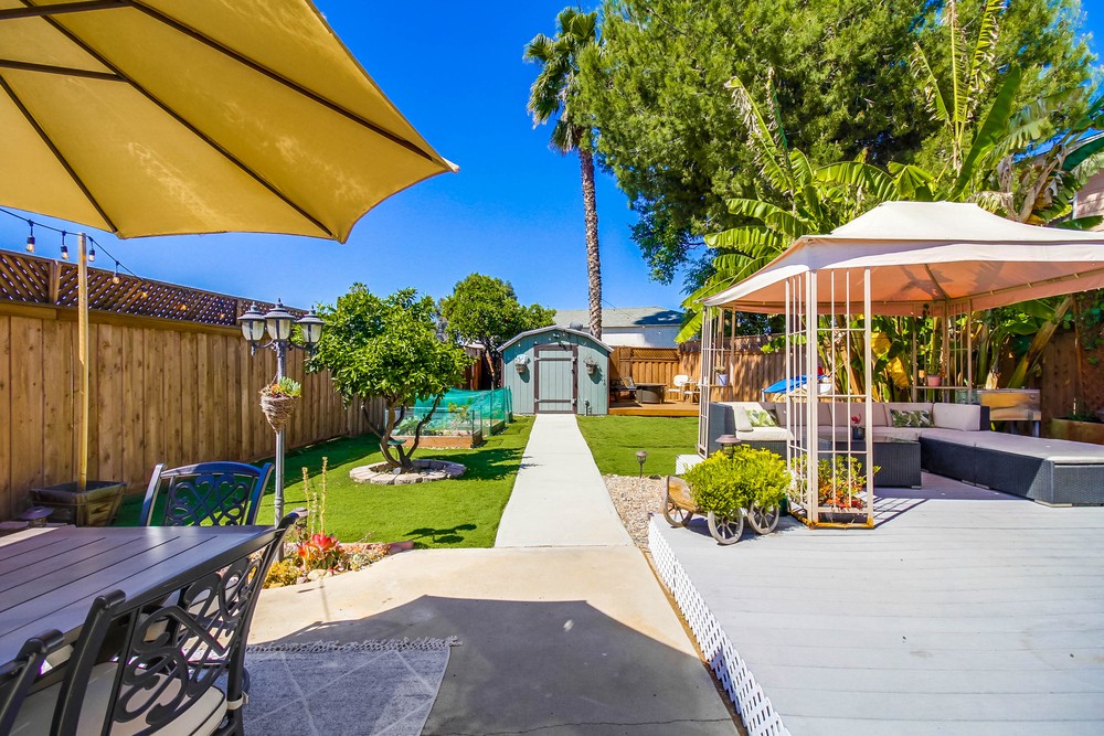 Virtual tour photo 43 of 60 for 4837 Castle Ave