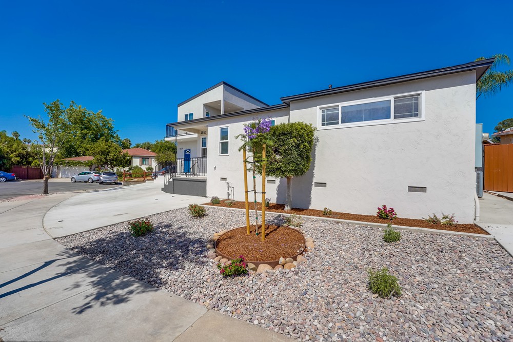 Virtual tour photo 3 of 42 for 4840 Curry Dr