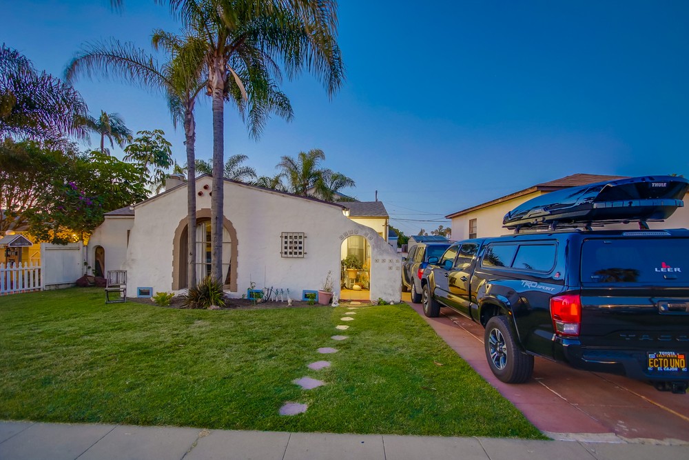Virtual tour photo 5 of 60 for 4840 Saratoga Ave