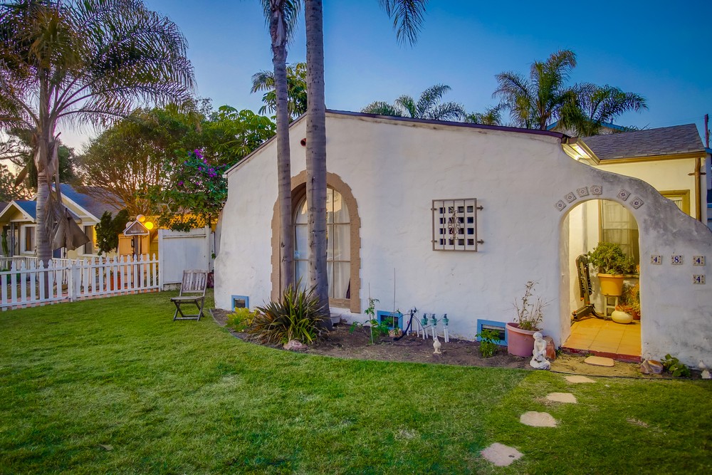 Virtual tour photo 8 of 60 for 4840 Saratoga Ave