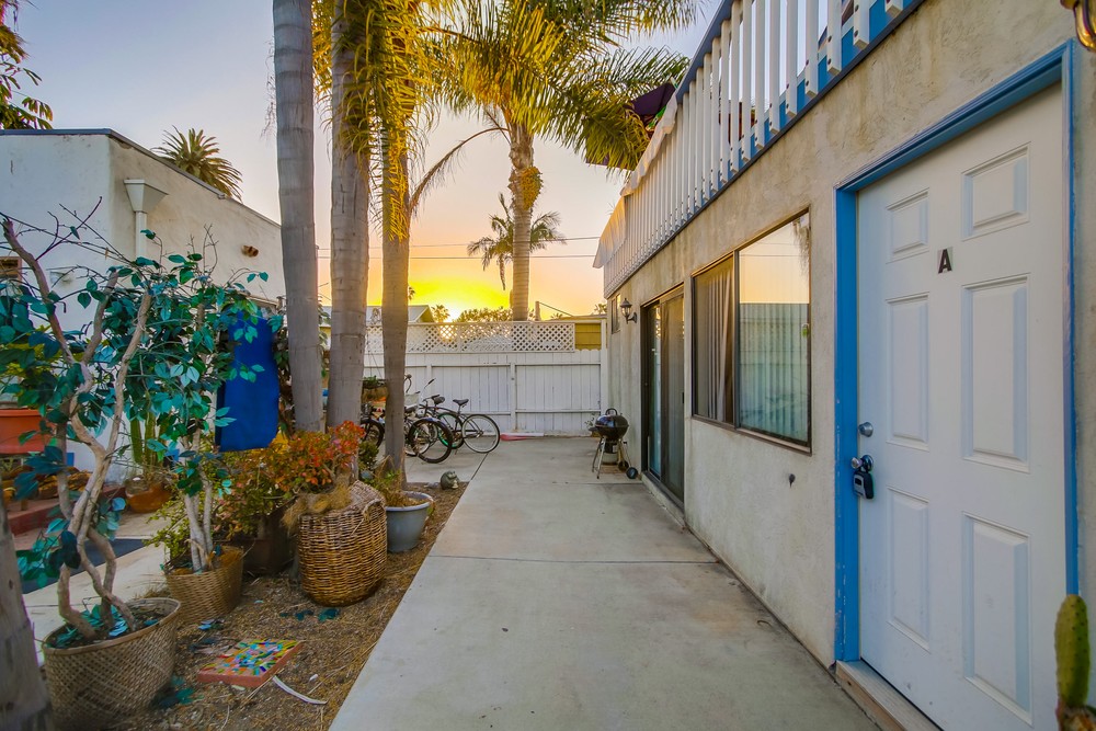 Virtual tour photo 30 of 60 for 4840 Saratoga Ave