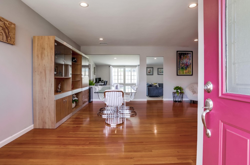 Virtual tour photo 8 of 38 for 4841 Orcutt Ave