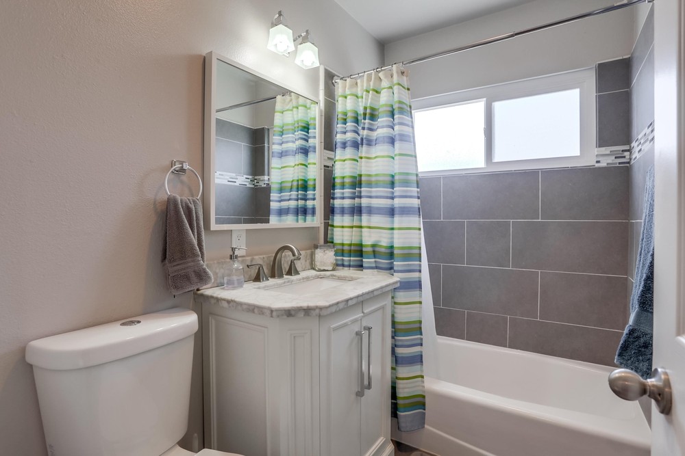 Virtual tour photo 31 of 38 for 4841 Orcutt Ave