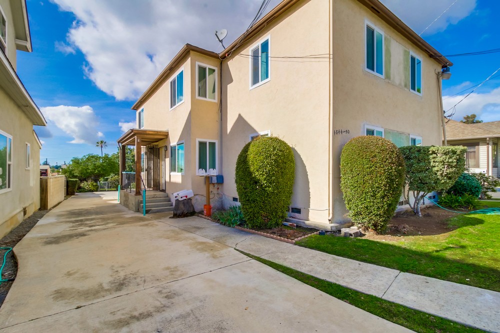Virtual tour photo 5 of 27 for 4844 Palm Ave