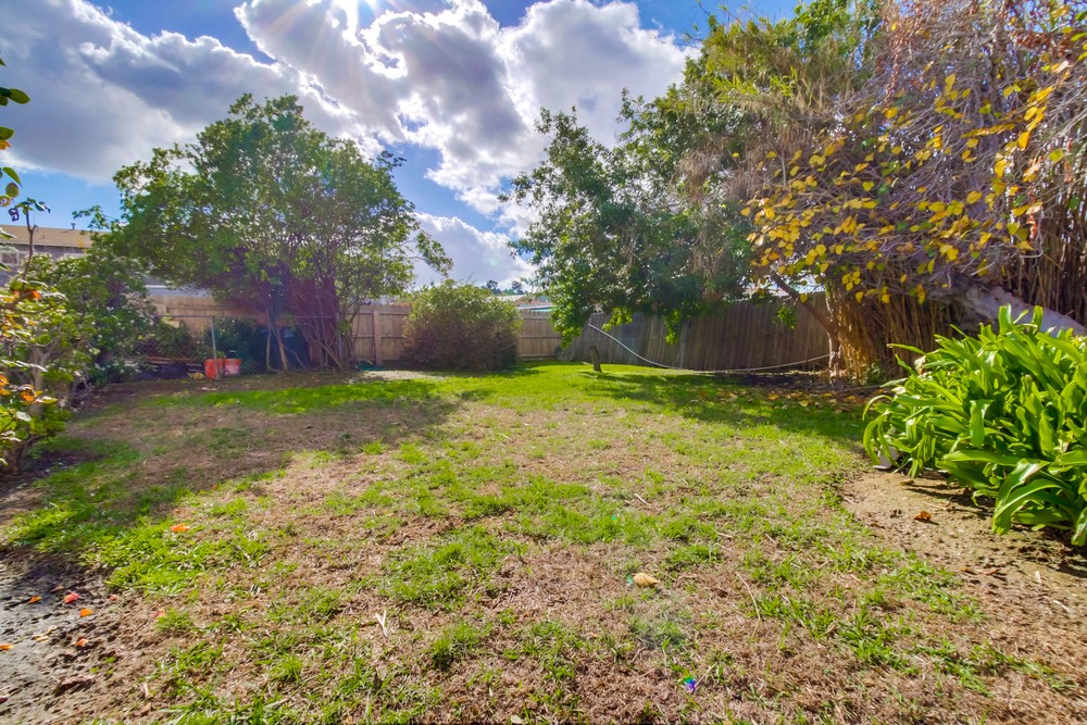 Virtual tour photo 25 of 27 for 4844 Palm Ave