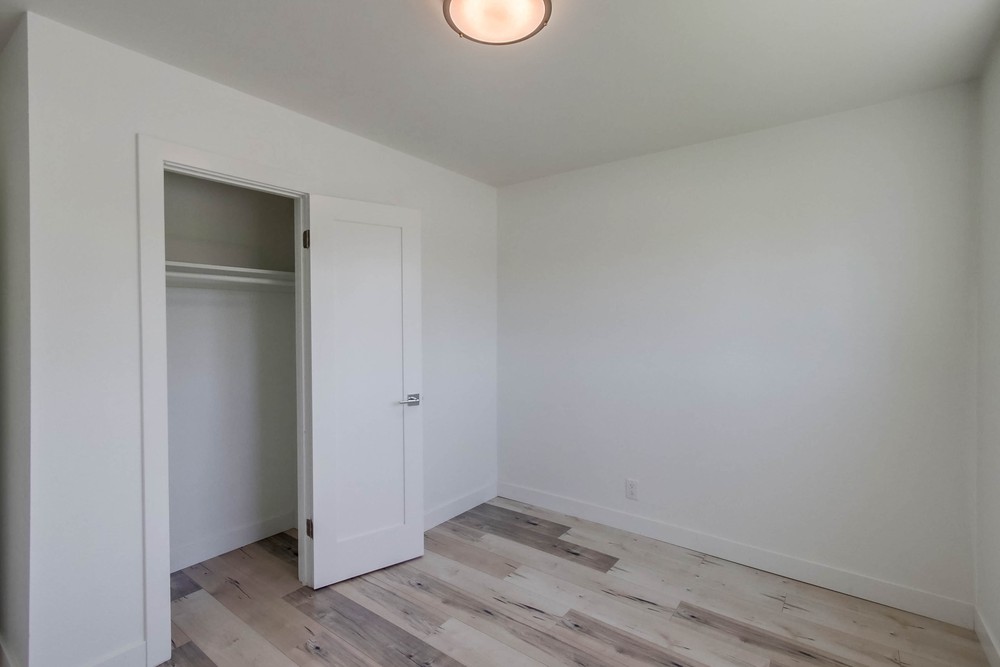 Virtual tour photo 21 of 36 for 4845 Longford St