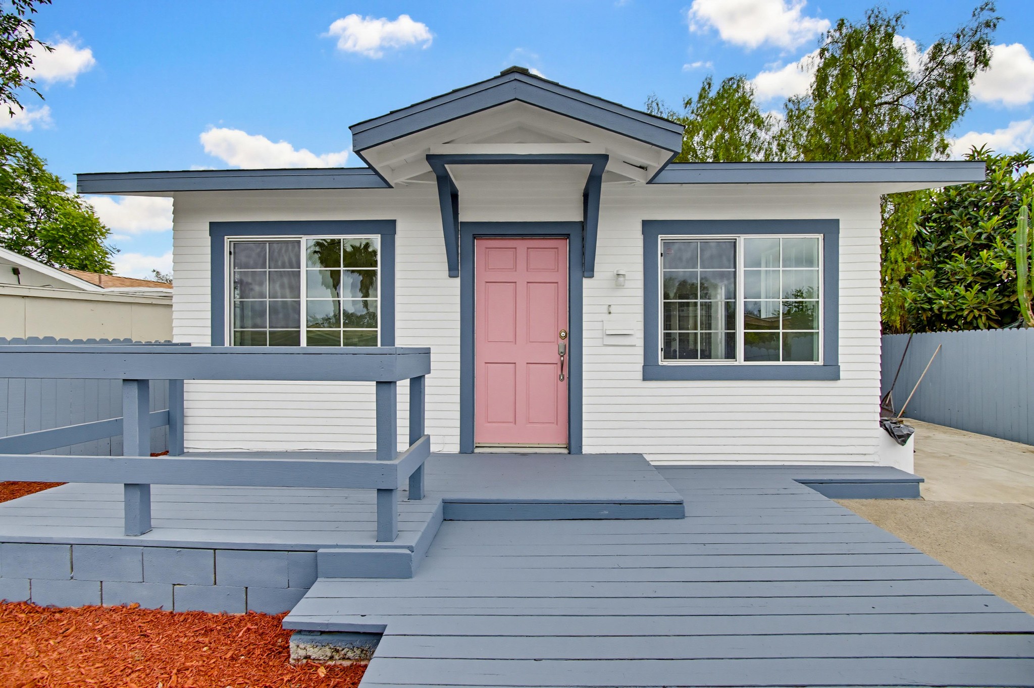Virtual tour photo 3 of 40 for 4845 Wightman St