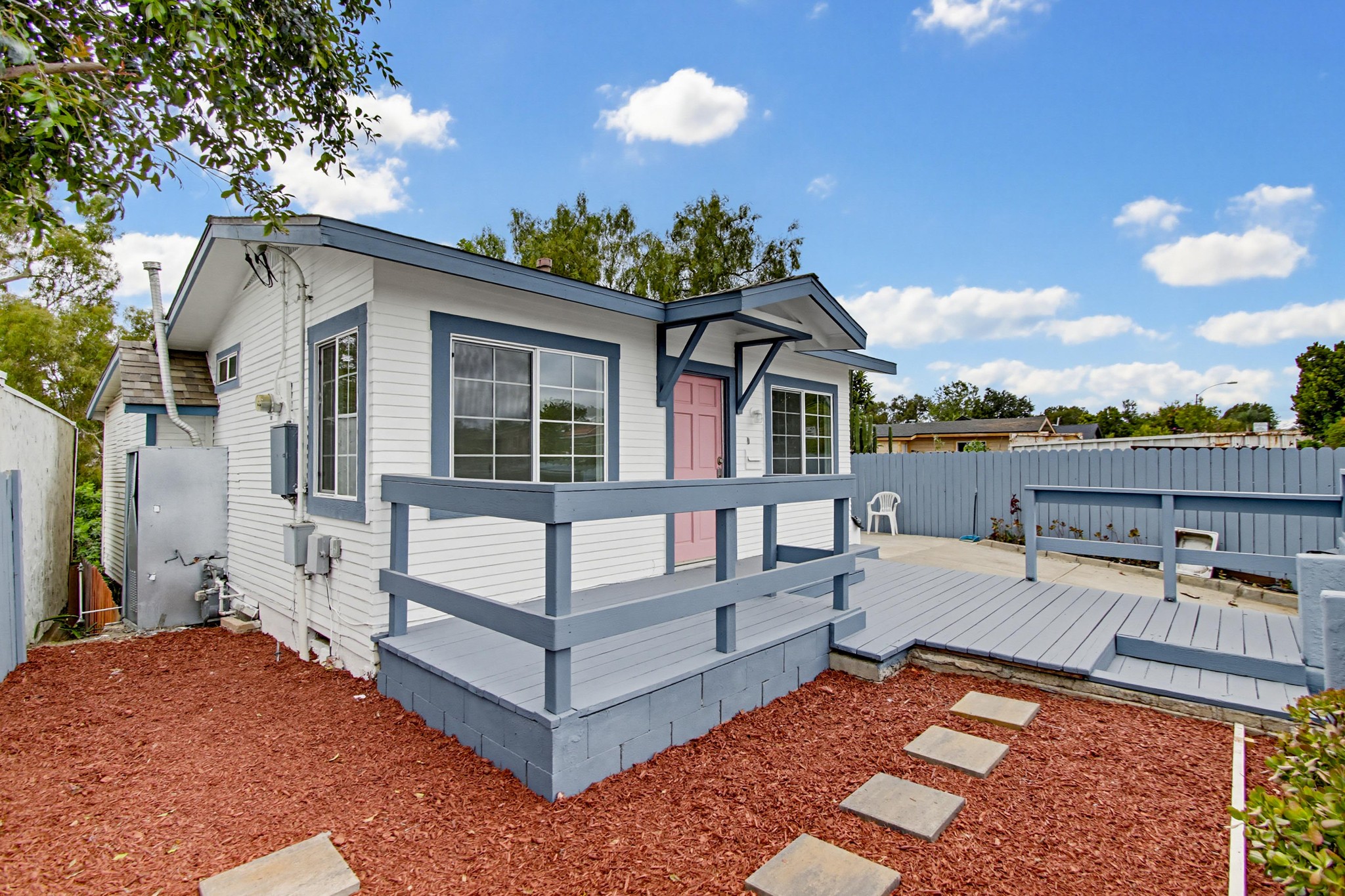 Virtual tour photo 5 of 40 for 4845 Wightman St